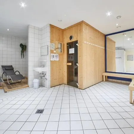 Center Apartment *